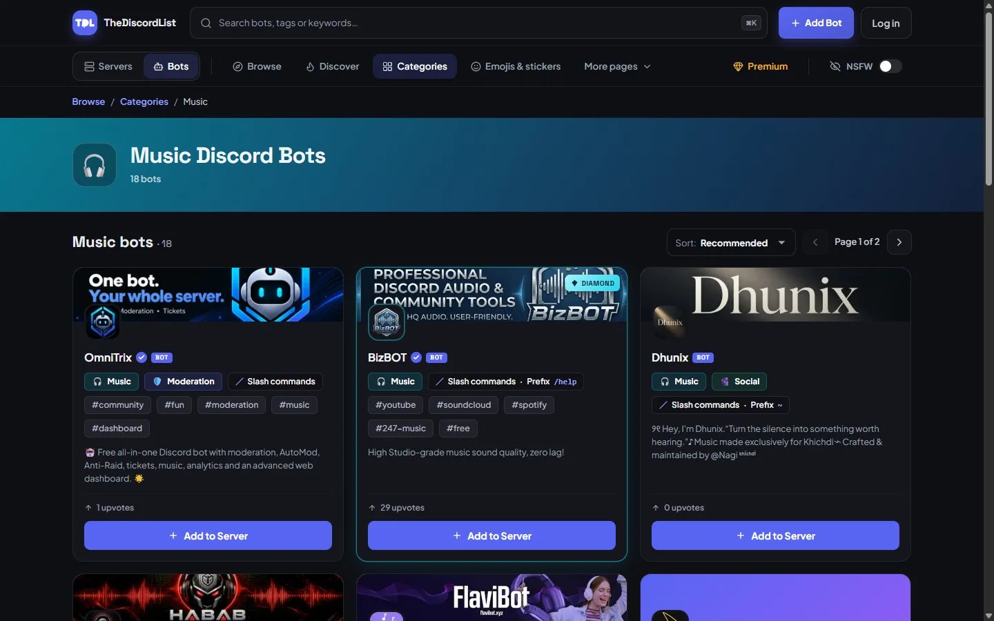 The Music Discord Bots category page on TheDiscordList with a grid of music bots, their tags and server counts.